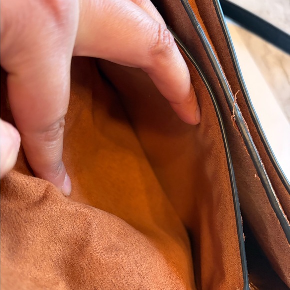 Coach Cassie 19 in Black Pebble Leather with Rivets & Silver Hardware - Picture 8 of 15